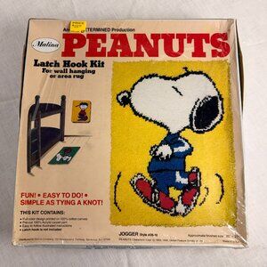 Vintage Peanuts 70s Malina Latch Hook Kit #26-10 Snoopy Jogger Original Package